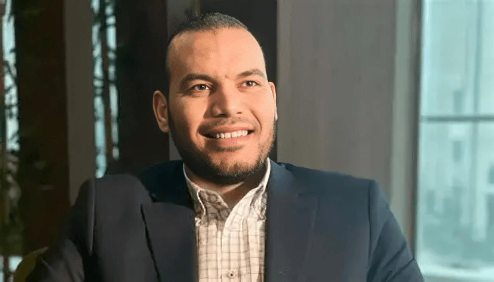 مدان بقضايا إرهابية.. من هو الإخواني محمد عبد الحفيظ الذي رحلته تركيا؟