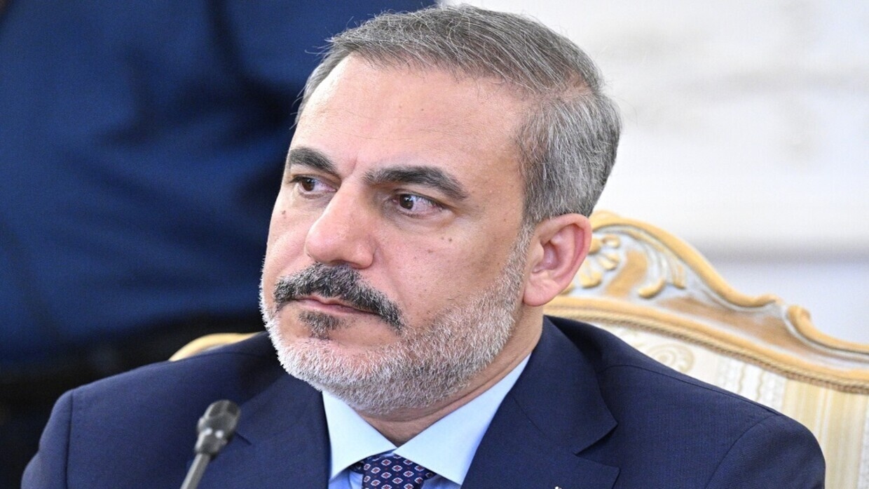 "حل مؤقت للنزاع".. فيدان يقيم بإيجابية لقاء وفدي روسيا وأوكرانيا في إسطنبول