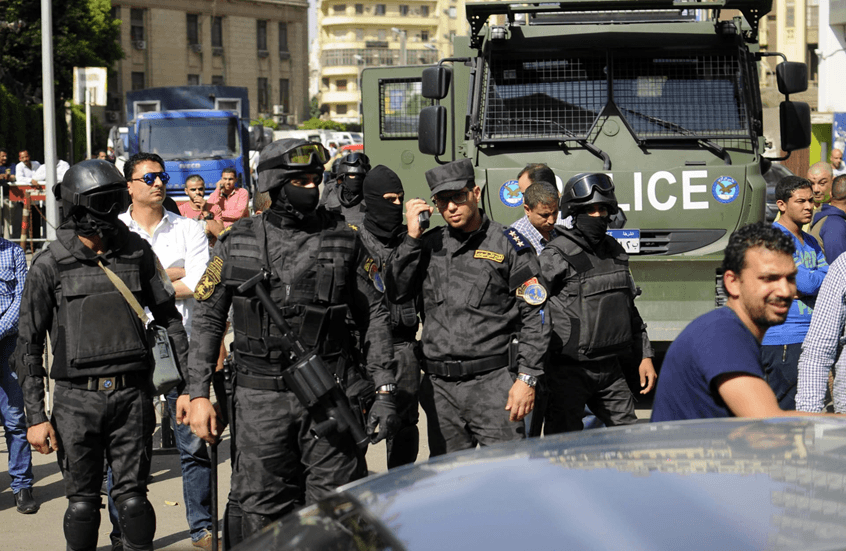 مصر.. بيان رسمي ردا على فيديو احتجاز ضابط