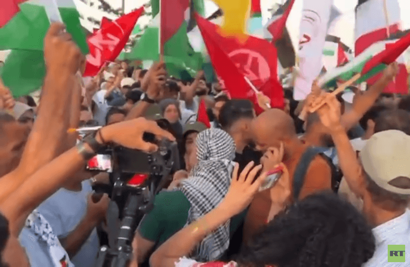 تونس.. احتجاجات أمام السفارة الأمريكية تنديدا بحرب التجويع في غزة (فيديو)