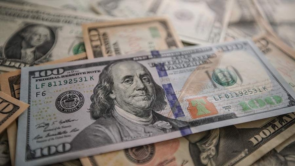 بوليتيكو: الاتحاد الأوروبي لن يتمكن من الوفاء بوعده باستثمار 600 مليار دولار في الاقتصاد الأمريكي