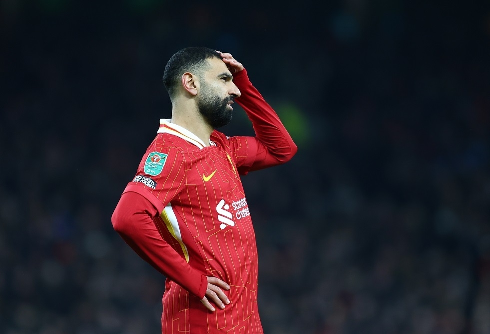 الأسطورة جيرارد يصدم محمد صلاح بسبب صديق ميسي