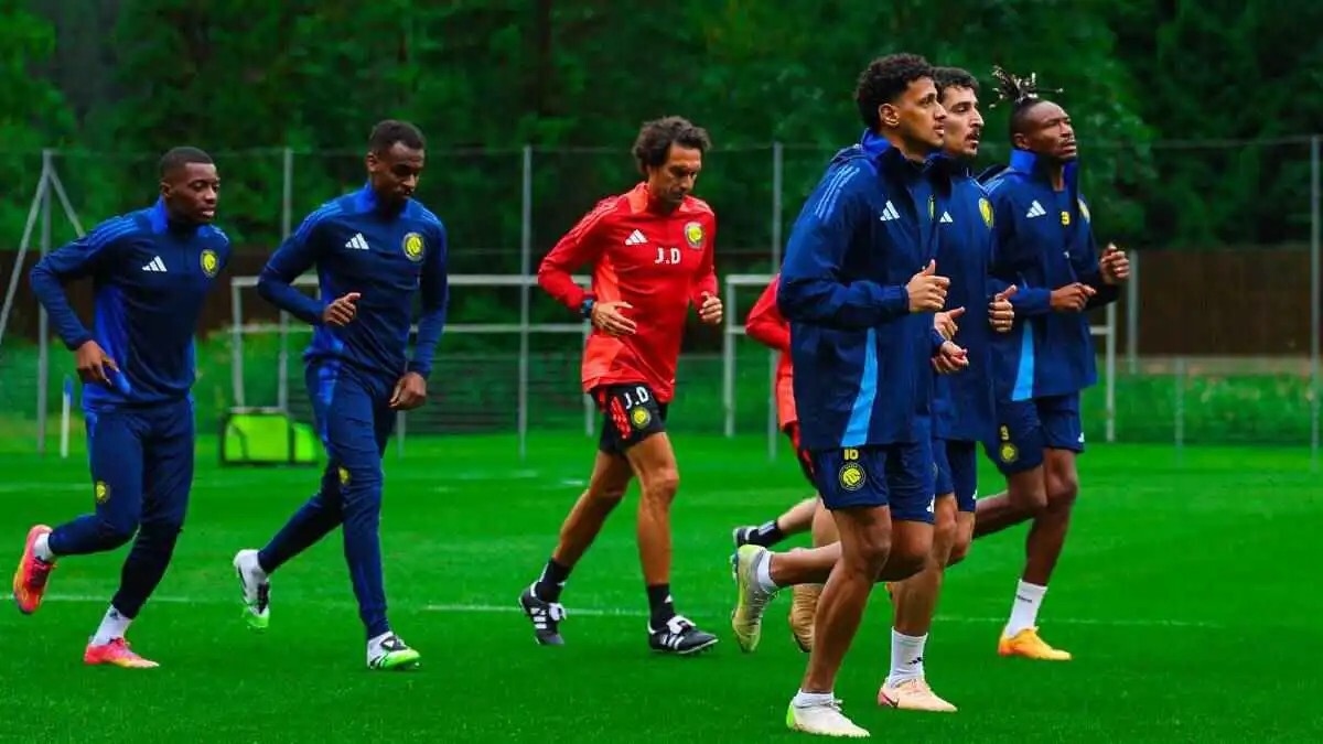 جيسوس يتخذ قرار ناريا في النصر السعودي