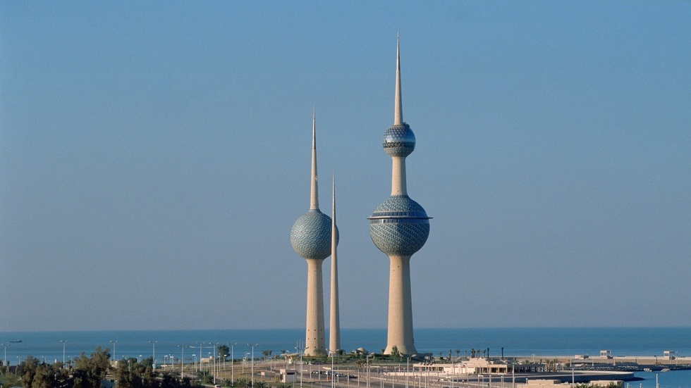 استقالة وزيرة المالية الكويتية وتعيين وزير الكهرباء بدلا منها بالوكالة