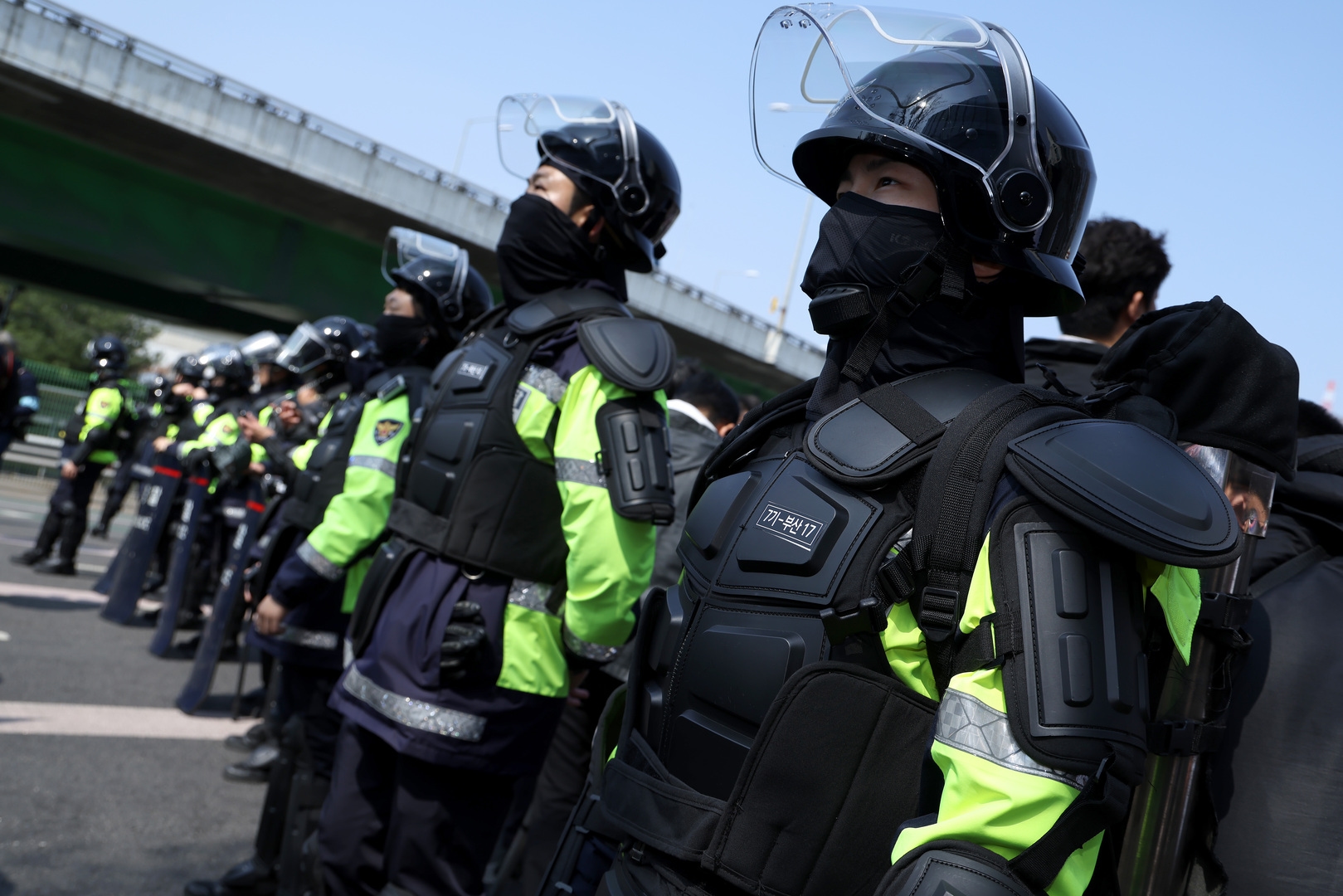 تهديد بوجود قنبلة يتسبب بإجلاء 4 آلاف شخص في كوريا الجنوبية