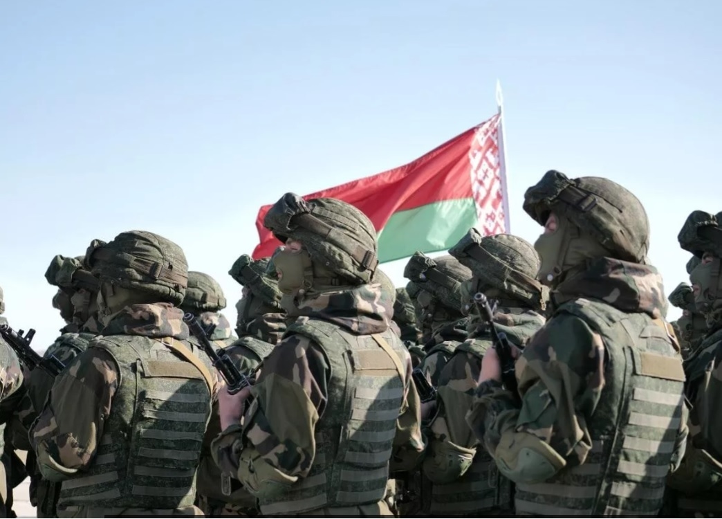 بيلاروس.. القوات الجوية تطلق مناورات