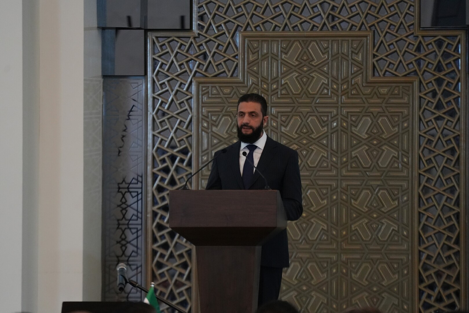 بحضور الشرع.. هيئة الاستثمار السورية تطلق 12 مشروعا عملاقا بقيمة 14 مليار دولار