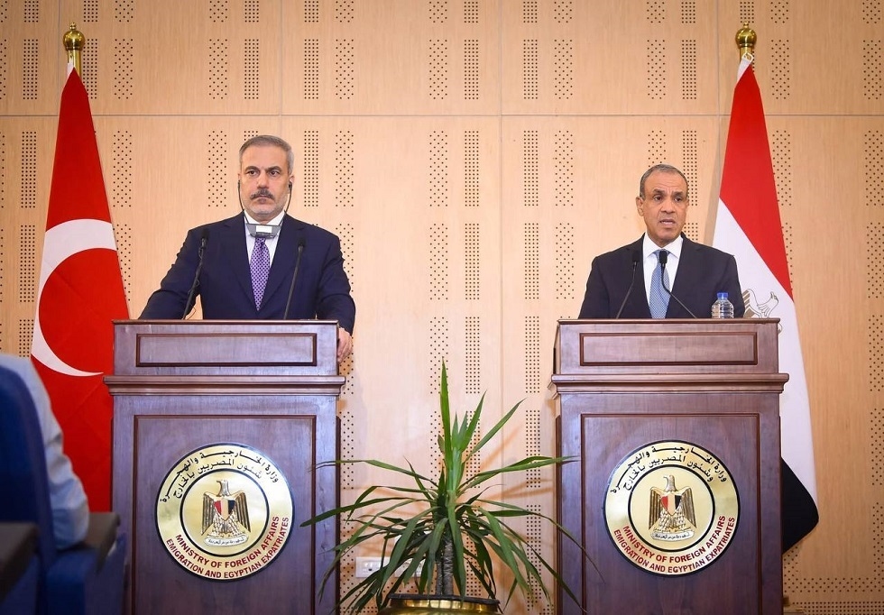 القاهرة وأنقرة تتعهدان بتكثيف الجهود المشتركة لدعم وحدة ليبيا واستقرارها