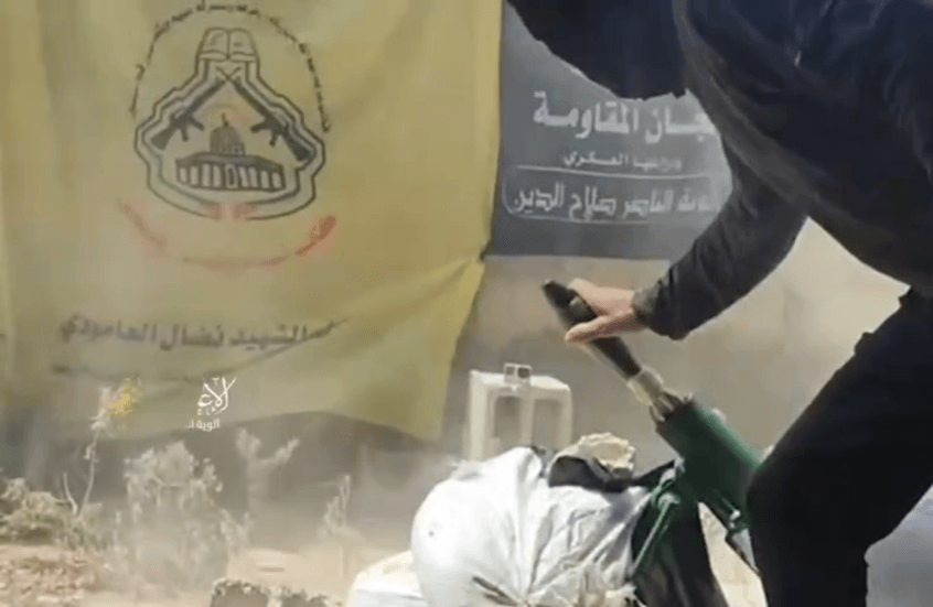 "ألوية صلاح الدين" و"لواء العامودي" يبثان مشاهد استهداف آليات وجنود إسرائيليين شمال خان يونس (فيديو)