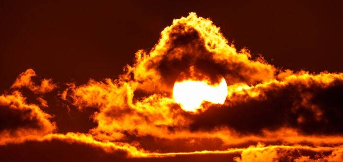 Climate crisis puts older adults at high risk from extreme heat, Unep warns