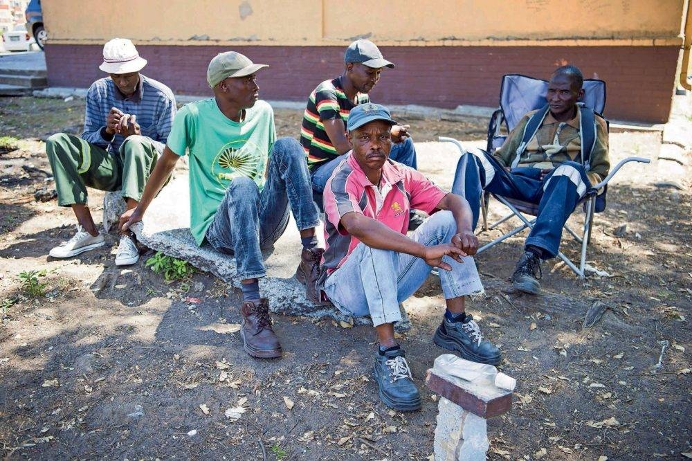 Unemployment rises to 33.2% in second quarter