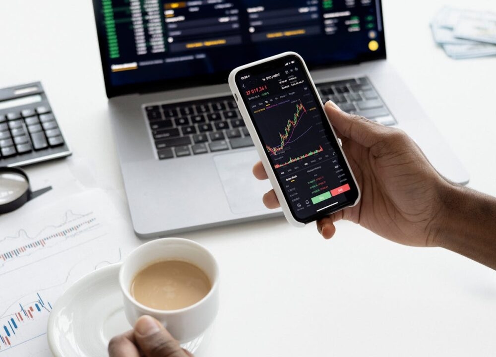 How digital trading platforms are reshaping investment paradigms in South Africa