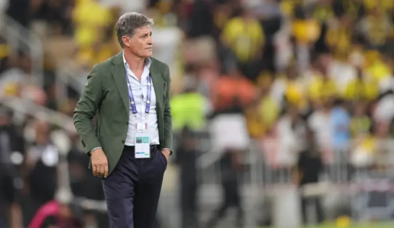 أول تعليق من مدرب القادسية بعد الوصول لنهائي كأس الملك