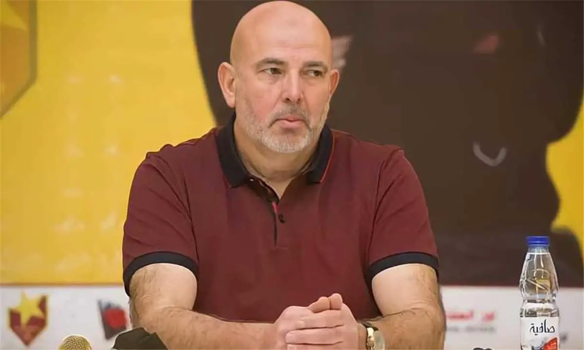 مدرب كايزر تشيفز يتوقع طرفي نهائي دوري أبطال إفريقيا