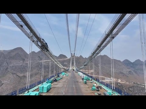 ارتفاعه 625 مترا.. 10 صور مرعبة ل أعلى جسر جديد في العالم (فيديو)