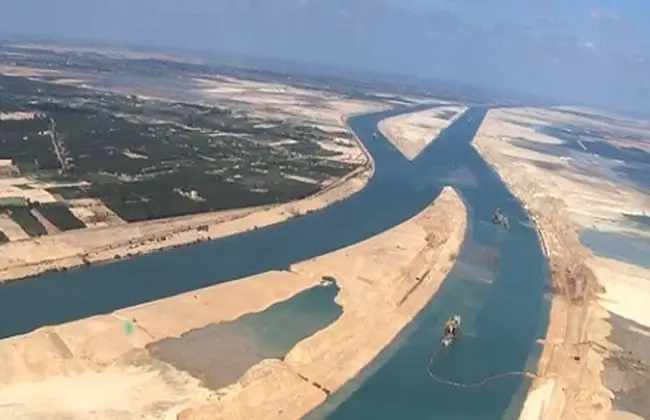 «شريان العالم».. قصة 30 ألف عامل مصري حفروا قناة السويس بالعرق والدم
