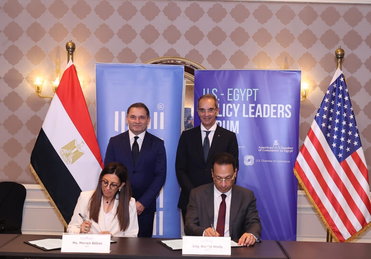 وزير الاتصالات يعلن عن مبادرة مصرية أمريكية بهدف تسريع تبنى الذكاء الاصطناعى فى القطاعات الحيوية بالدولة