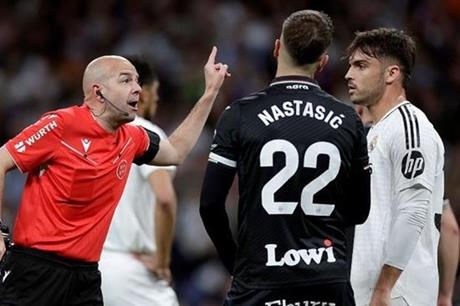 خبير تحكيمي: ليجانيس تعرض للظُلم أمام ريال مدريد