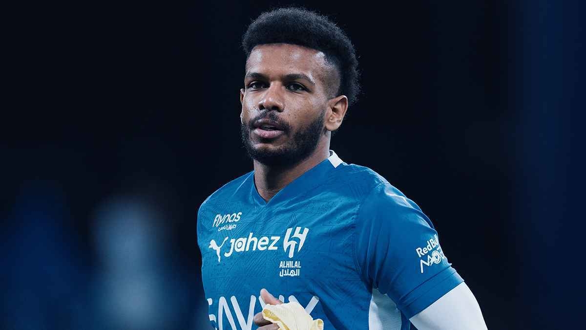 علي البليهي ينفعل على كانسيلو أثناء الديربي (فيديو)