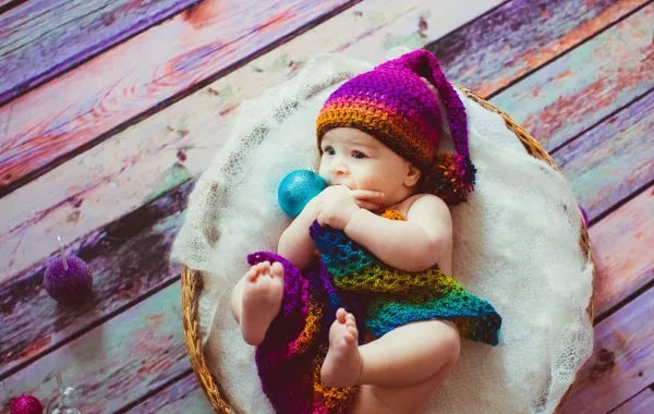 ما هي الحركة التي تدل على سلامة دماغ الرضيع خصوصاً في شهره الثالث؟