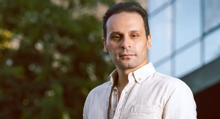 رمضان 2025- محمود العزازي يقدم 'كيكا وبابلو' على إذاعة 'نجوم FM'