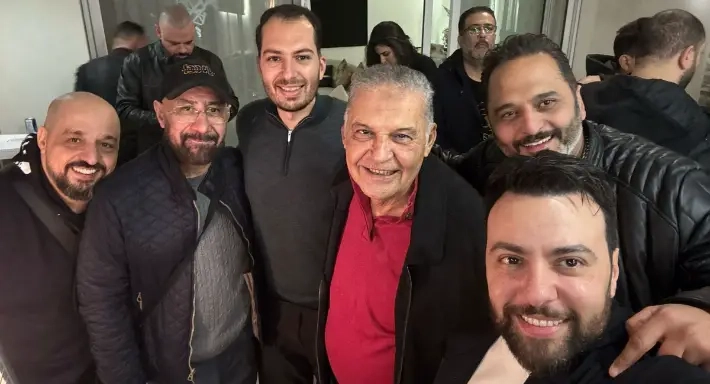 مدين يقيم عزومة إفطار … محسن جابر ونادر حمدي ومي فاروق ومحمد العمروسي ضمن الحضور