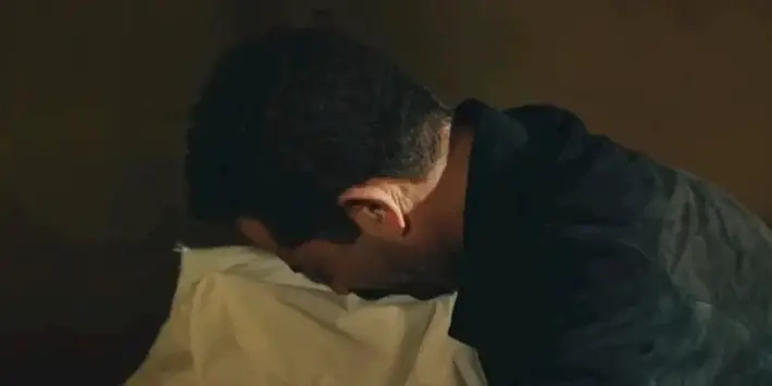 عمرو سعد عن نزوله القبر في 'سيد الناس': الشيوخ قالوا حرام … بس أنا راهنت على المشاعر