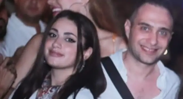 بسبب صورة وأغنية … هل يعلن حسام حبيب خطوبته على البلوجر الأردنية سارة قريبا؟