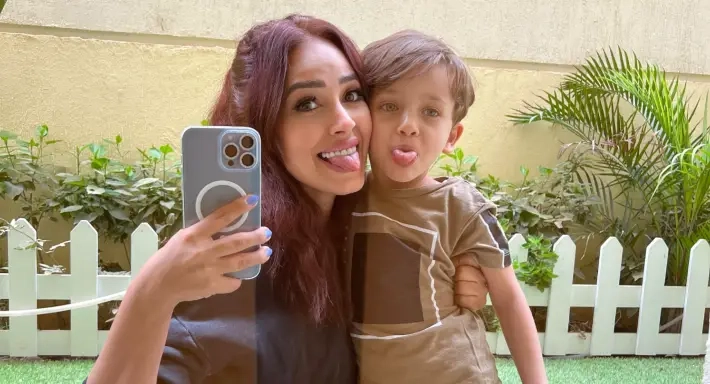 بحكم من محكمة الأسرة .. عودة رنا سماحة وطفلها لمنزلهما