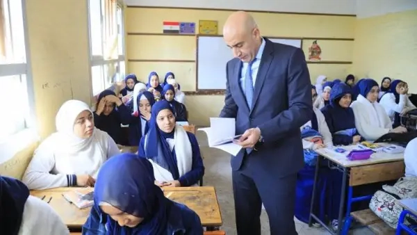 قرار نهائي بشأن أسئلة ودرجات الكيمياء والفيزياء والأحياء