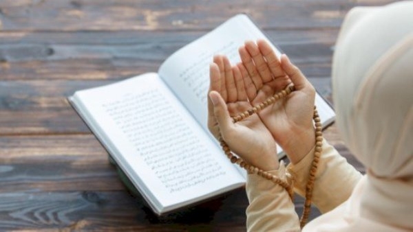دعاء الشيخ الشعراوي لفك السحر.. ما قرأه إنسان إلا وأبعده الله عنه