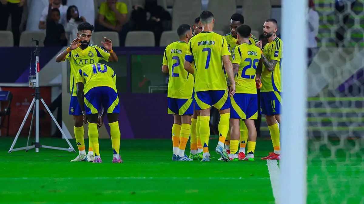 أسطورة النصر السعودي يطالب ب 5 خطوات لإنقاذ الفريق