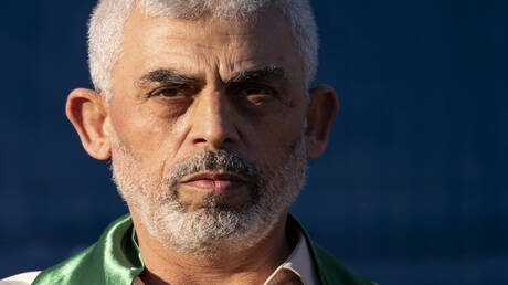 عاجل – وثائق سرية توضح خطة السنوار لخداع إسرائيل قبل 7 أكتوبر