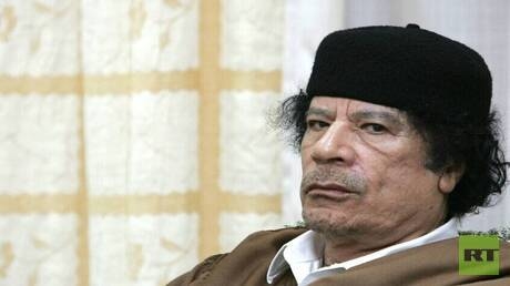 بالصور.. مصير جرافة القذافي 'الأضخم في العالم'