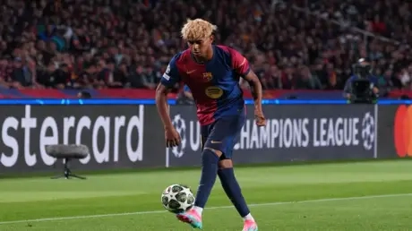 كم تبلغ ثروة نجم برشلونة لامين جمال؟