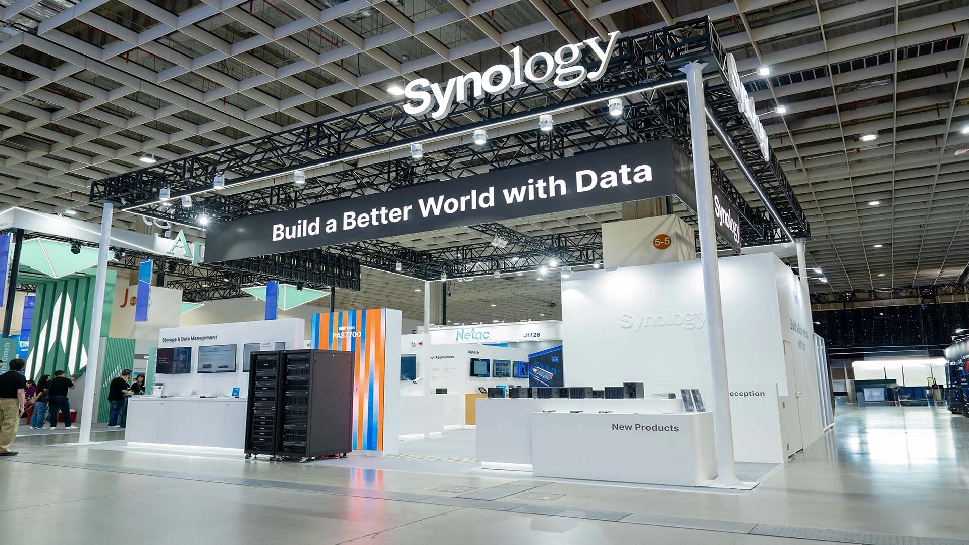 Computex25: عودة Synology مع تشكيلتها من حلول إدارة البيانات المتقدمة
