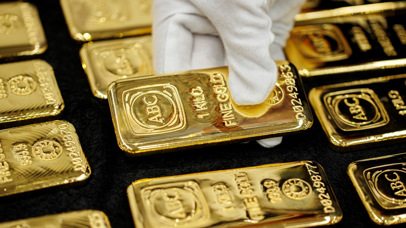 مشتريات الصين من الذهب تبلغ مليون أونصة تروي في 6 أشهر فقط