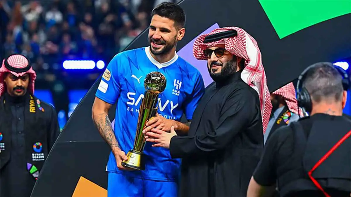 مفاجأة.. تركي آل الشيخ يتجه لشراء هذا النادي الإنجليزي الكبير