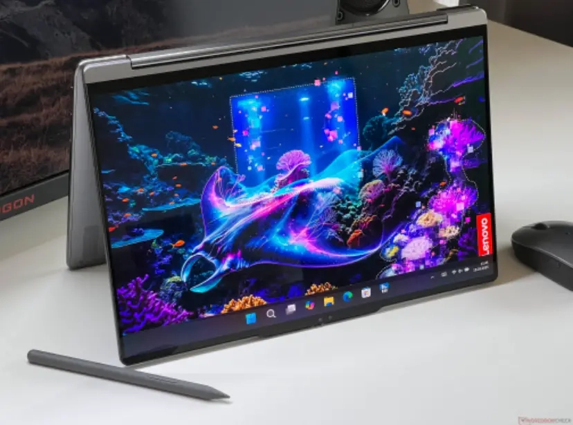 لينوفو عليها أن تزود Yoga 9 بشاشة OLED 4K أفضل