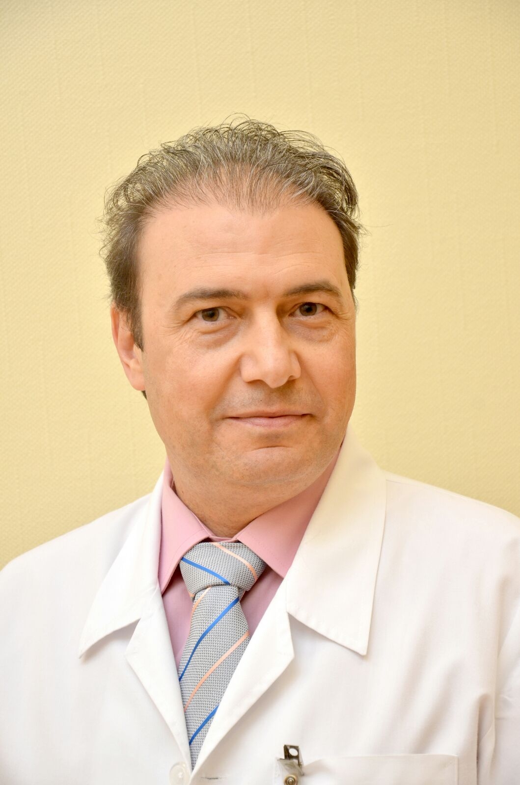 #هشاشة_العظام عند النساء.. أسبابها، طرق الوقاية والعلاجات الحديثة