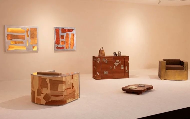 FENDI Casa في #أسبوع_ميلانو_للتصميم 2025: مائة عام من الحرفية تُعاد قراءتها بلغة عصرية