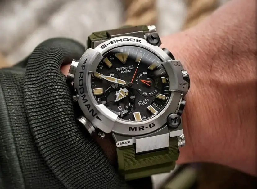 ساعة Casio G-Shock MRG-BF1000 Goliath Frogman تصل رسميًا إلى المملكة المتحدة