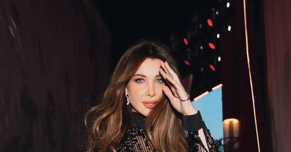 ET HIGHSTREET. إطلالة نانسي عجرم في مصر بفستان إيلي صعب تجمع بين الرقي والبساطة، وتخطف الأنظار بأناقتها