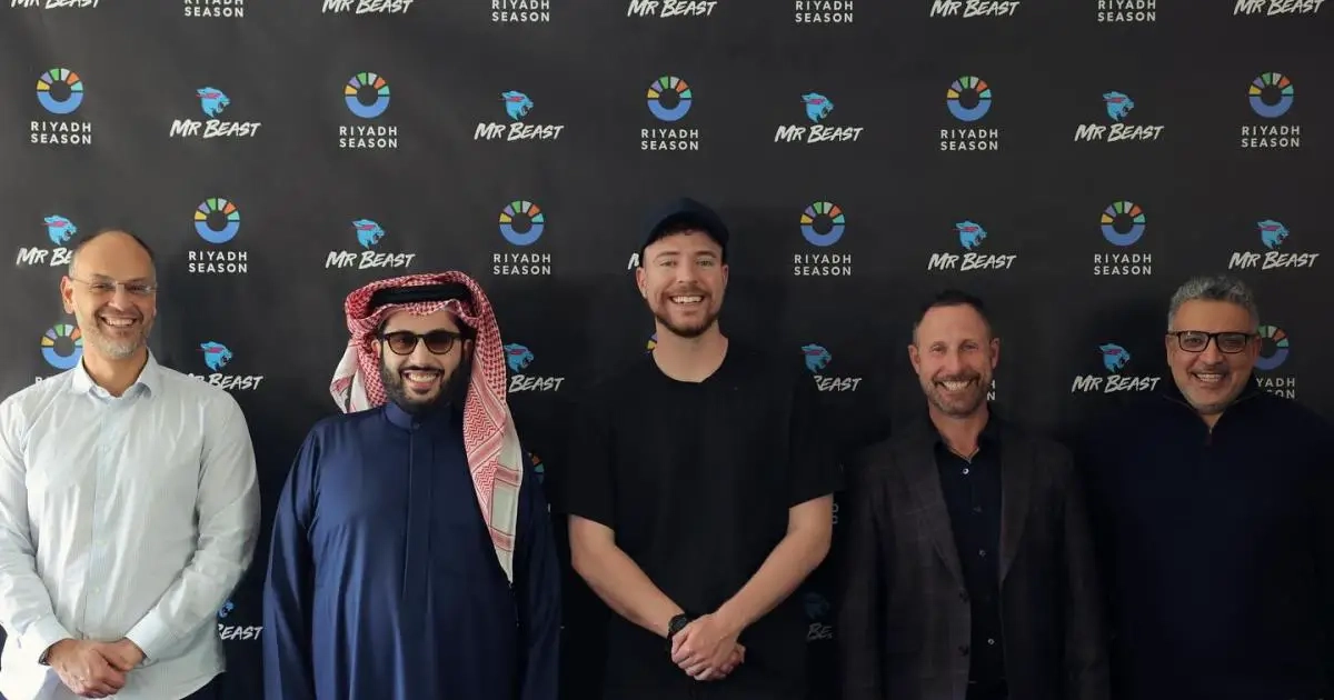 المستشار تركي آل الشيخ يعلن عن توقيع عقد مع مستر بيست MrBeast ليكون أحد أبرز مفاجآت موسم الرياض 2025 .. التفاصيل
