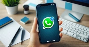 شاب يخسر أكثر من 2400 دولار بعد تحميل صورة عبر واتساب