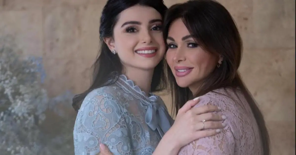 كوليت الحلاني توجّه رسالة محبة وتشجيع لإبنتها ماريتا الحلاني بعد طلاقها من كميل أبي خليل