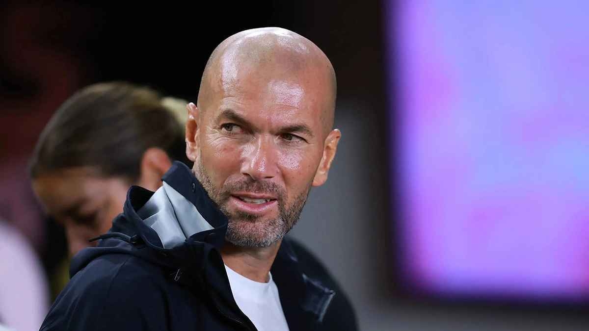 3 أسباب تمنع زيدان من العودة لقيادة ريال مدريد