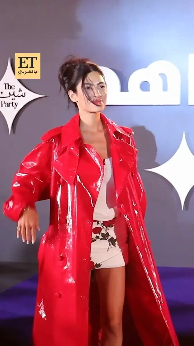 هدى المفتي كوافيرة في منطقة شعبية بمسلسل #80_باكو تشعل مواقع التواصل الاجتماعي عندما ظهرت ببلوزة باهظة الثمن من مارين سير Marine Serre