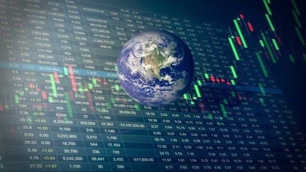 النشرة الاقتصادية.. حقيقة بيع بنك القاهرة بمليار دولار ومشروع جديد لإنتاج 30 مليون بيضة