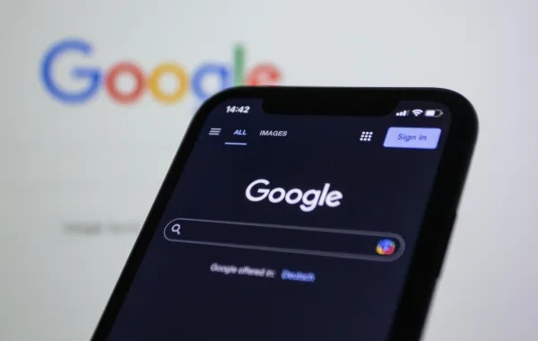 جوجل تحذر من عمليات التصيد الاحتيالي عبر جيميل.. وتدعو لتفعيل هذه الخاصية